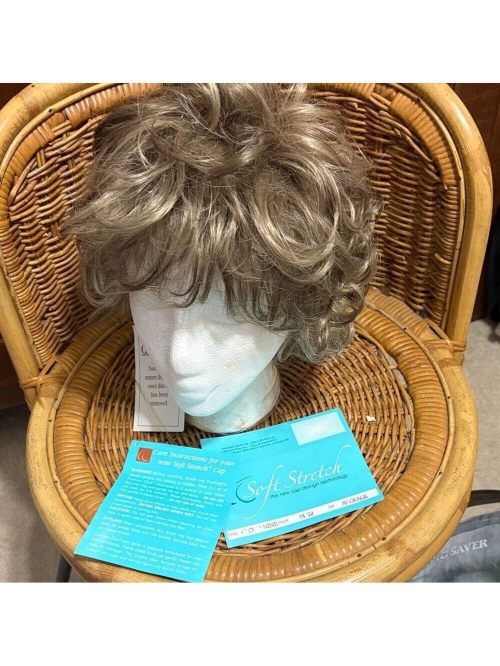 NWT- Stylish Curly Blonde Wig soft stretch #0021 - Picture 3 of 11